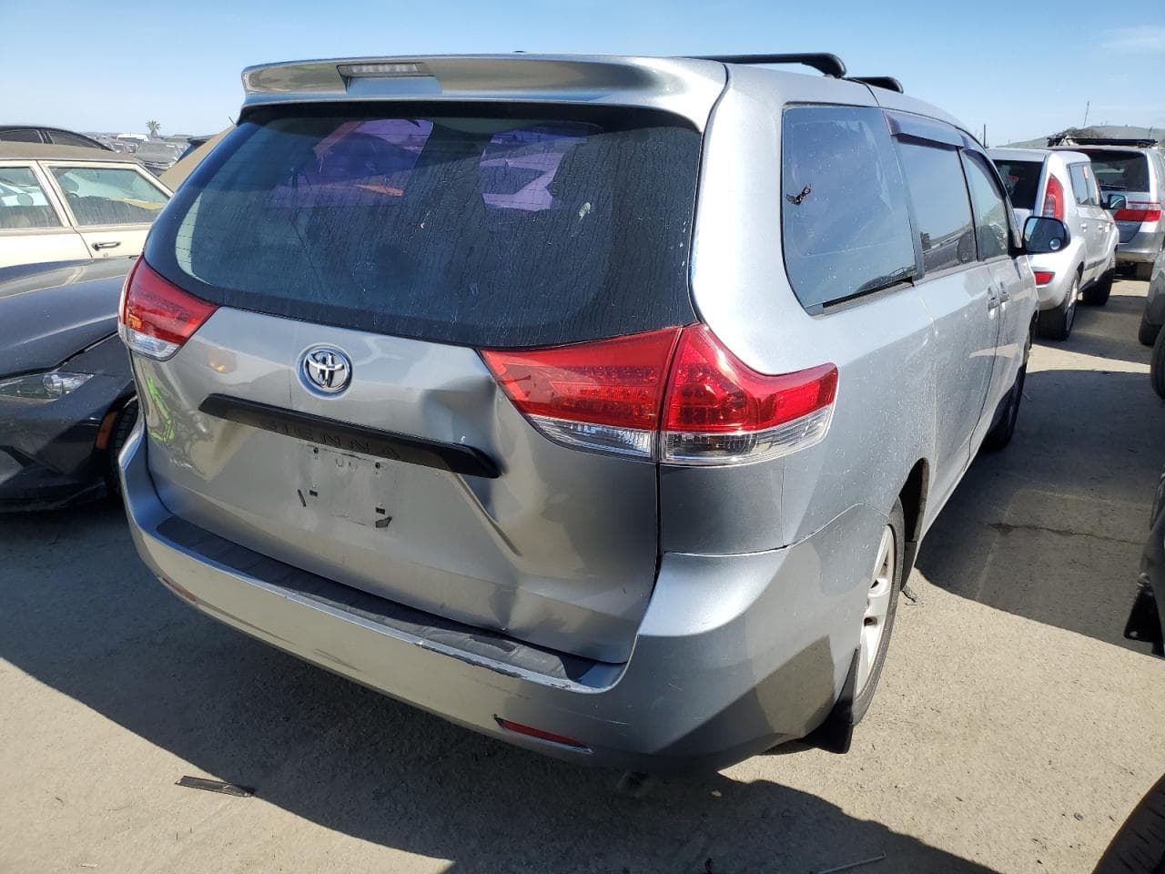 2013 Toyota Sienna - foto 3
