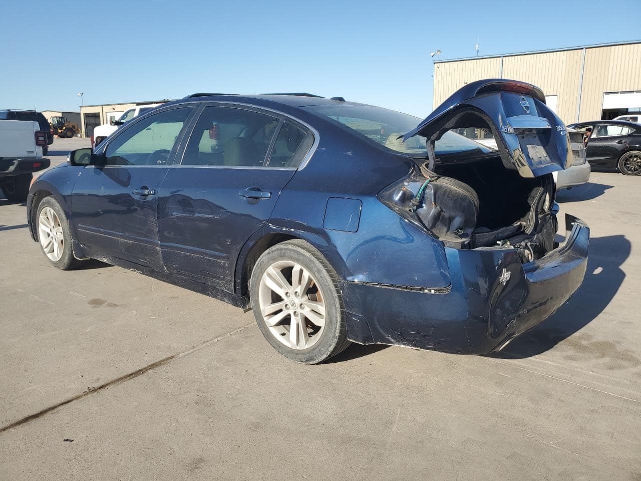 2011 Nissan Altima 3.5 Sr - foto 2
