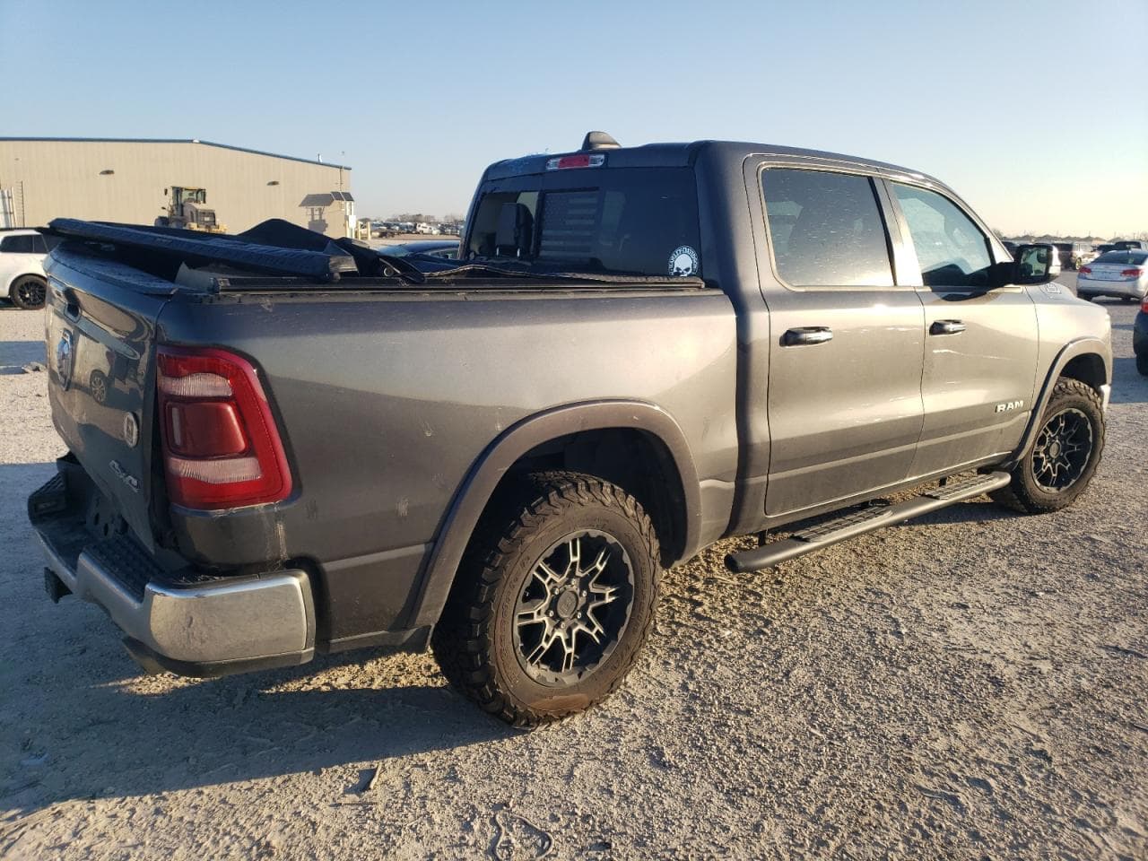 2022 Ram 1500 Laramie - foto 3