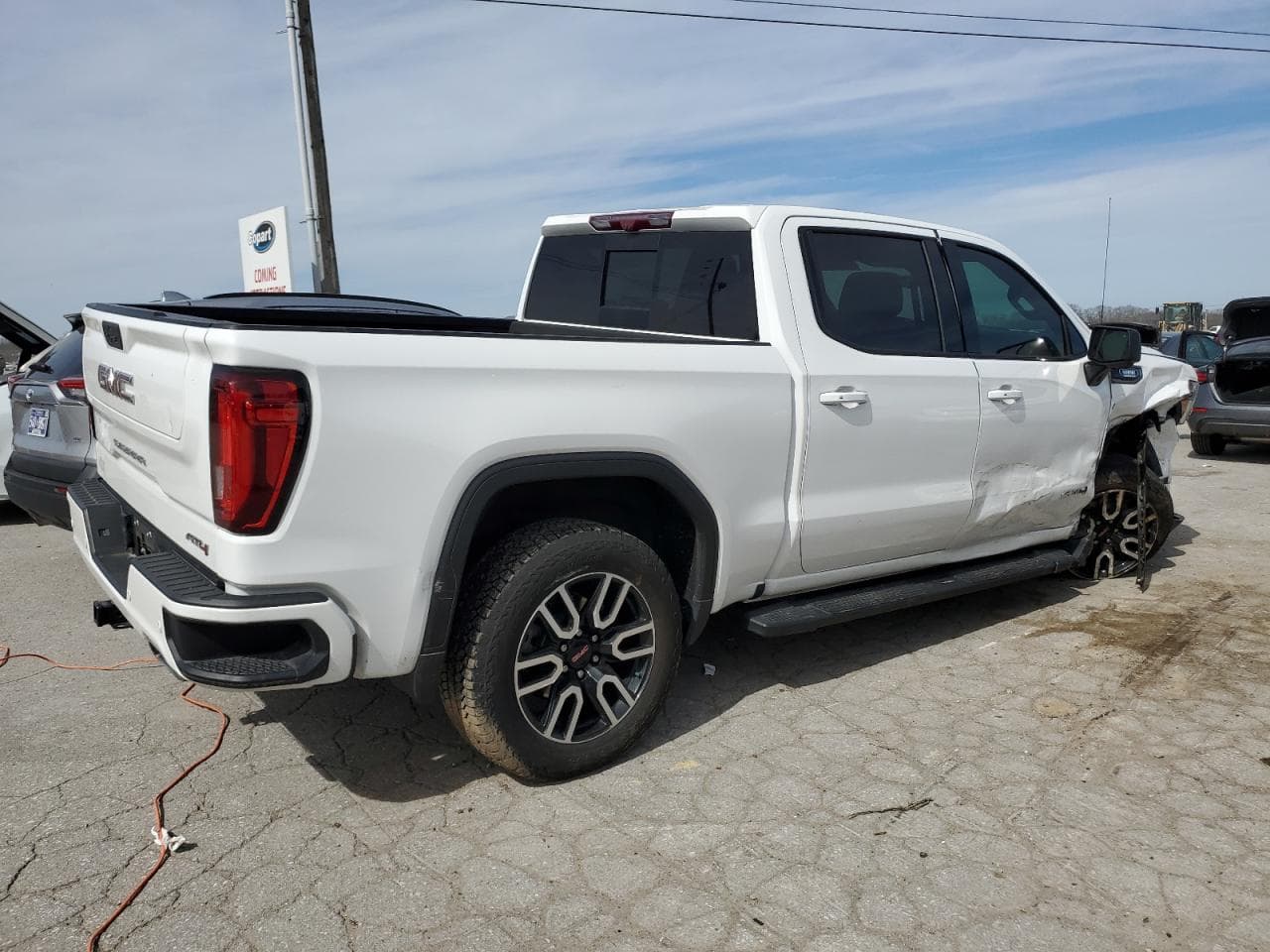 2020 GMC Sierra K1500 At4 - foto 3