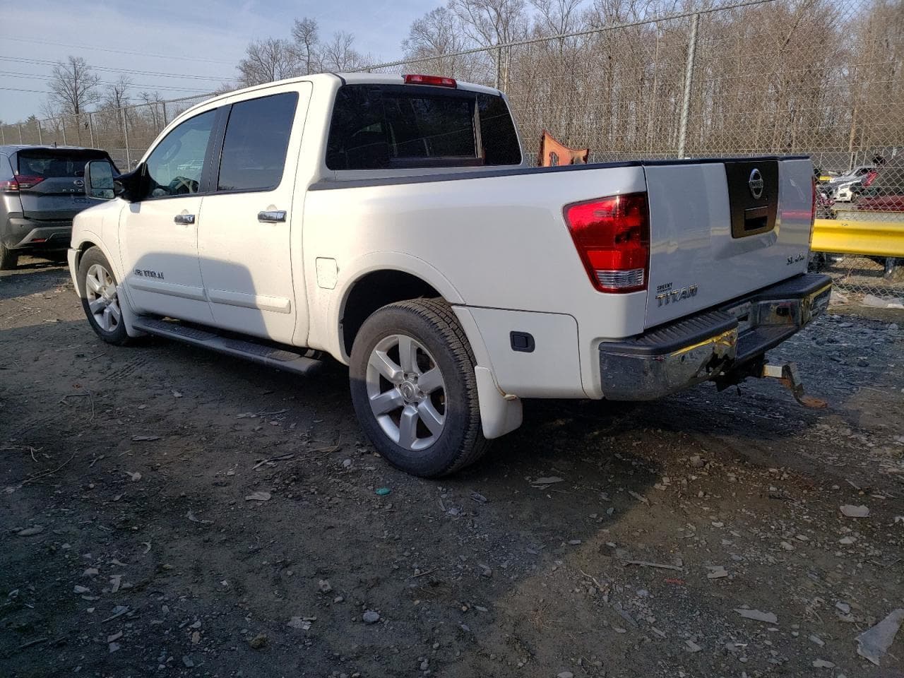 2011 Nissan Titan S - foto 2