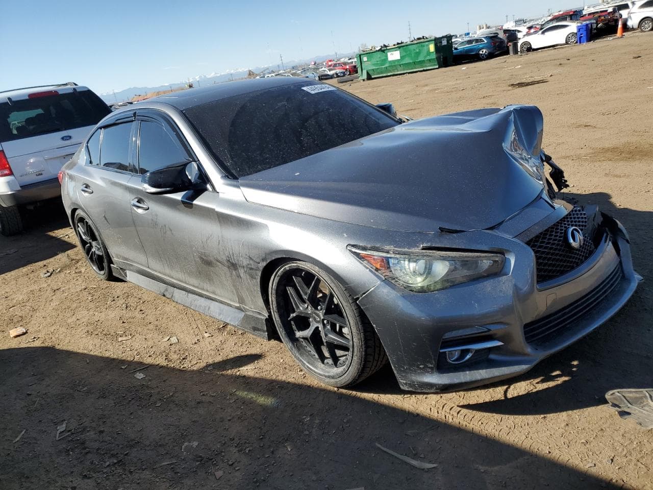 2015 Infiniti Q50 Premium - foto 4