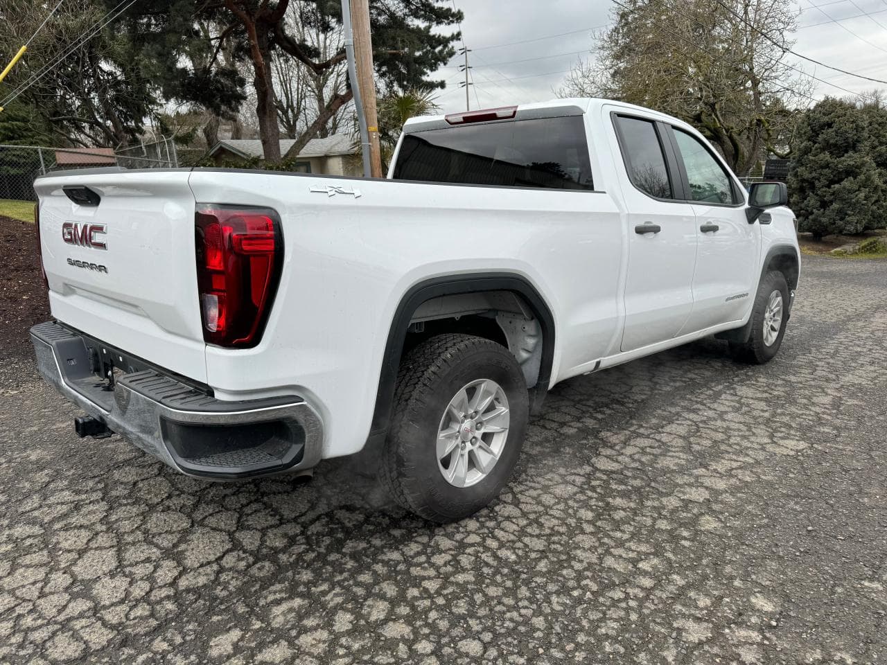 2024 GMC Sierra K1500 - foto 4