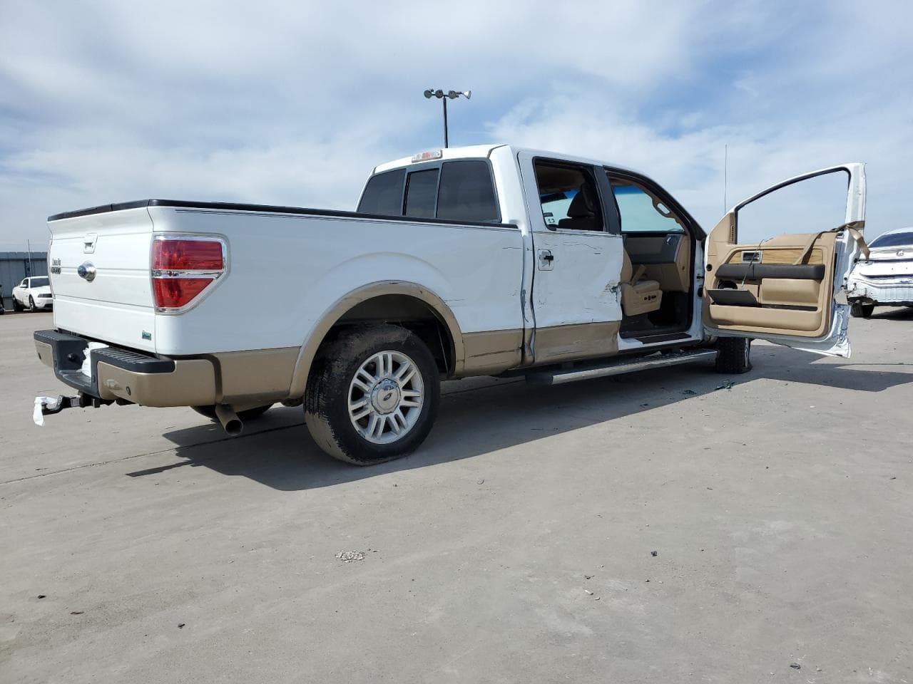 2011 Ford F150 Supercrew - foto 3