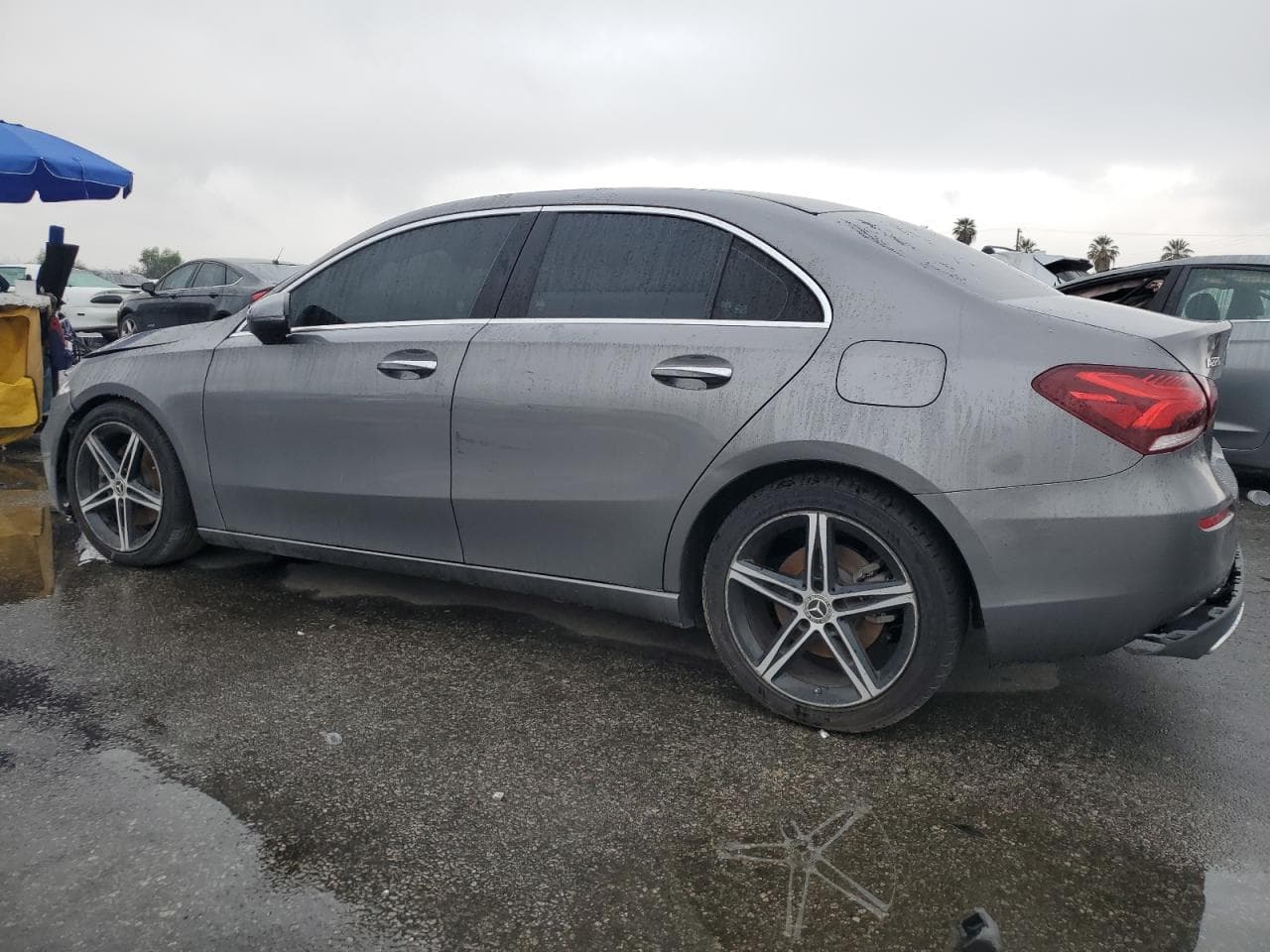 2021 Mercedes-Benz A 220 - foto 3