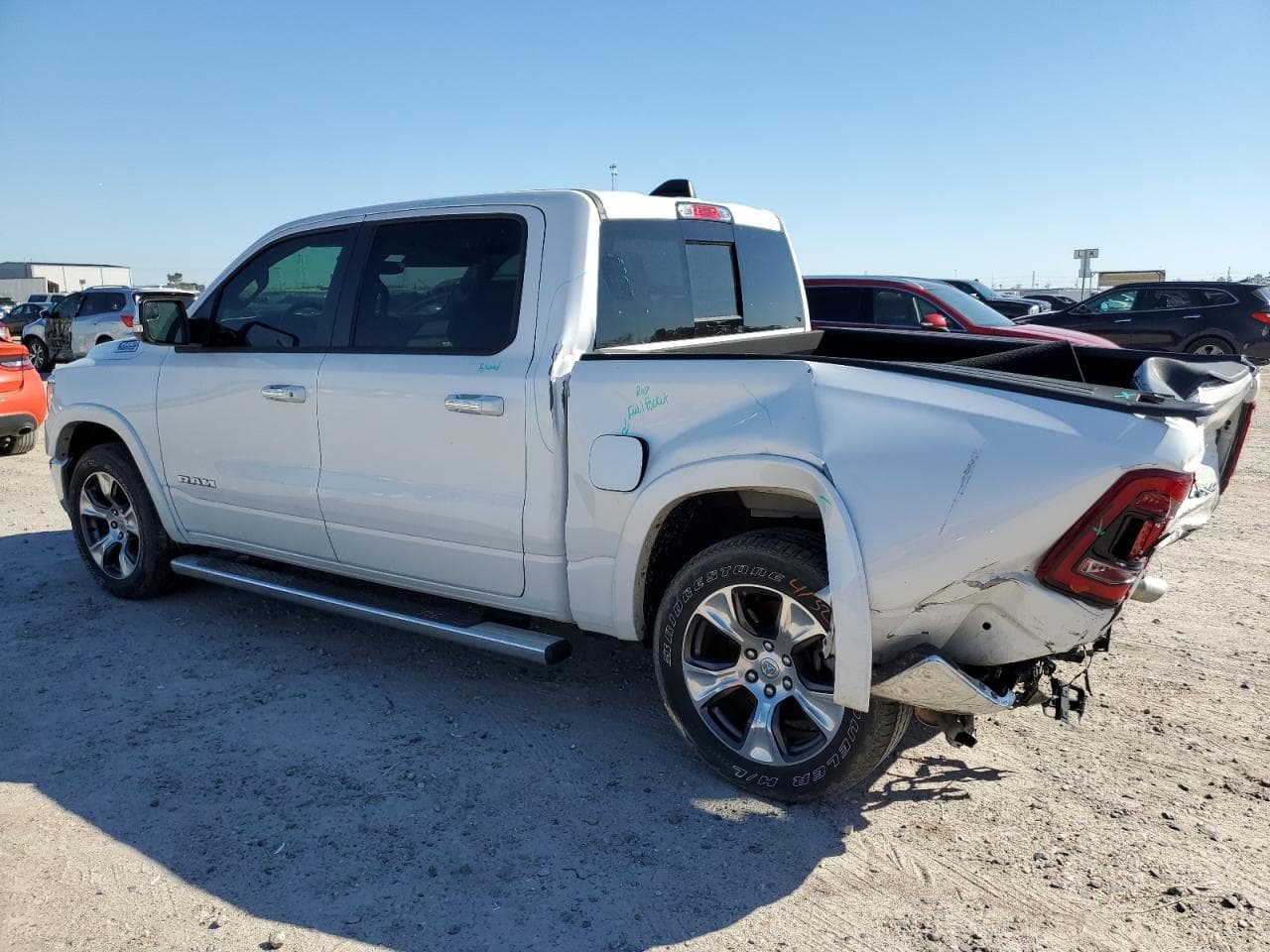 2022 Ram 1500 Laramie - foto 2