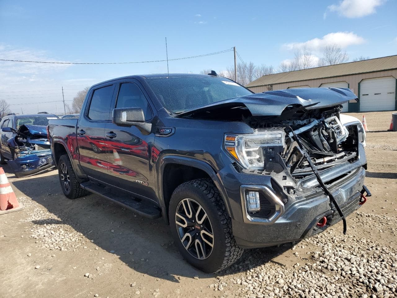 2020 GMC Sierra K1500 At4 - foto 4
