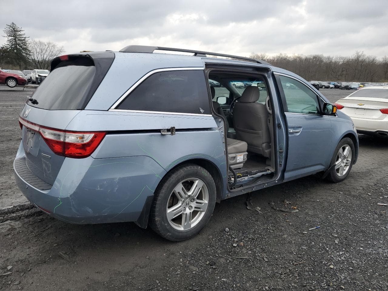 2012 Honda Odyssey Touring - foto 3