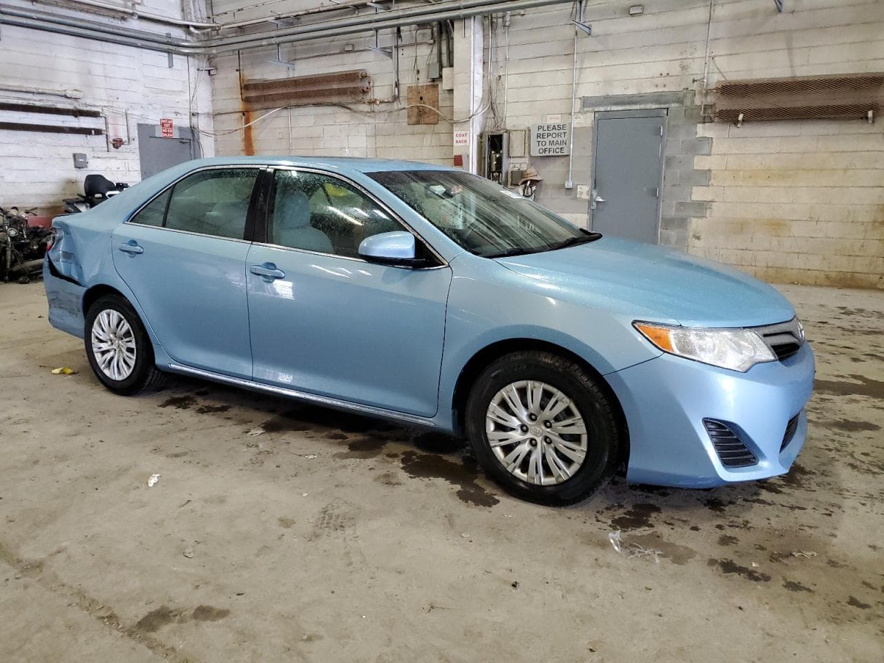2012 Toyota Camry Le - foto 4