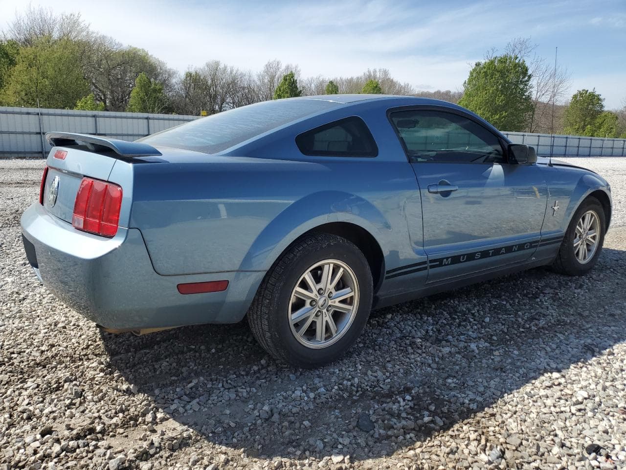 2006 Ford Mustang - foto 3