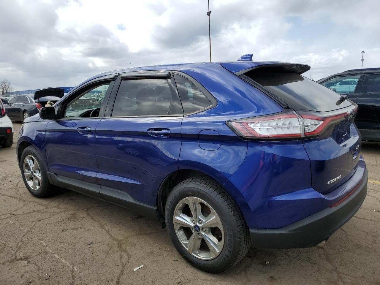 2015 Ford Edge Se - foto 2