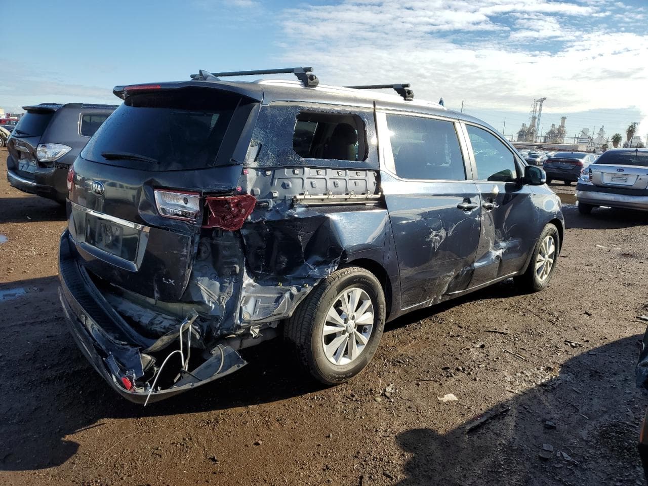 2017 Kia Sedona Lx - foto 3