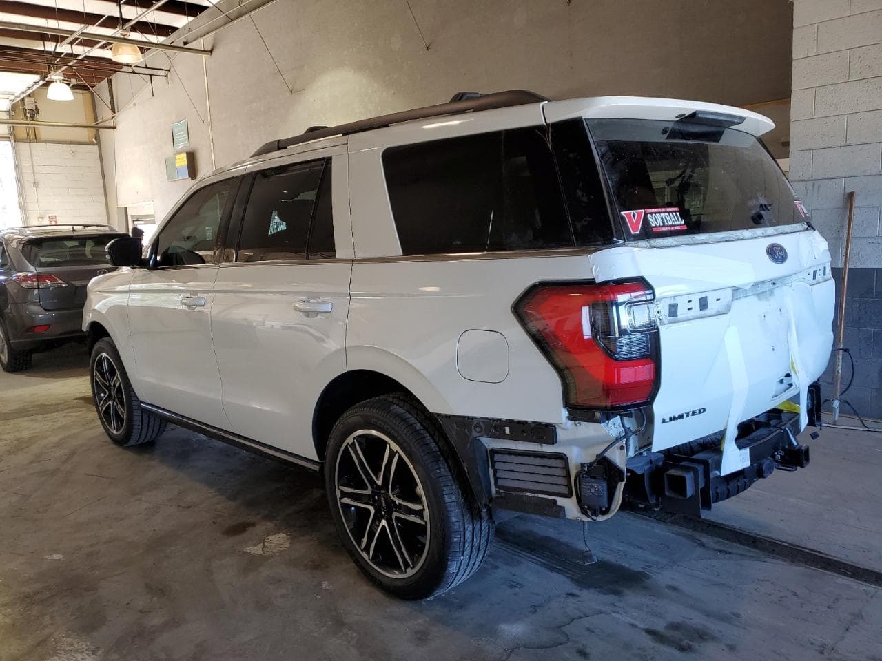 2021 Ford Expedition Limited - foto 2