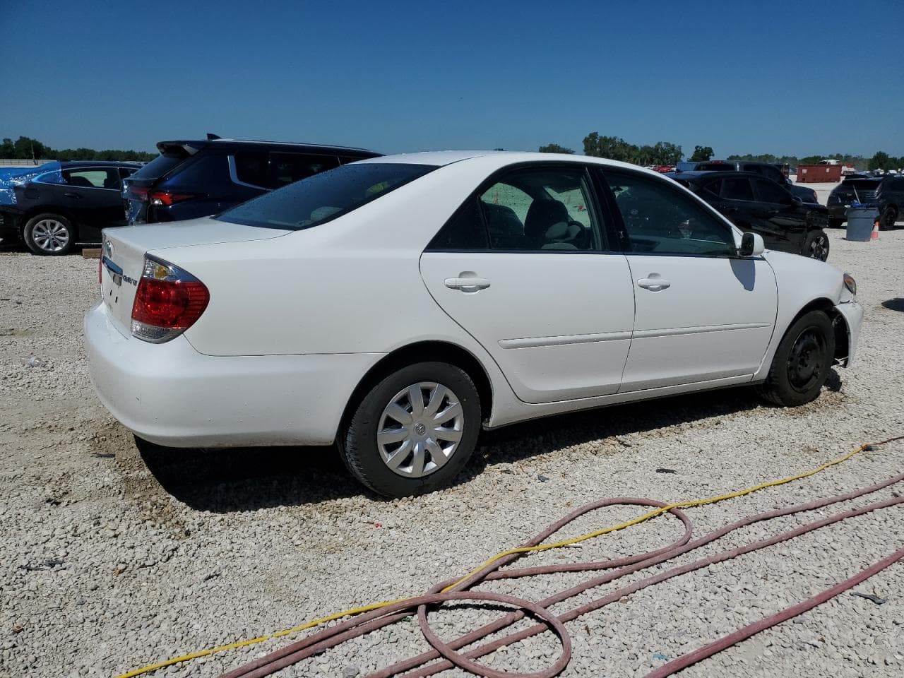 2005 Toyota Camry Le - foto 3