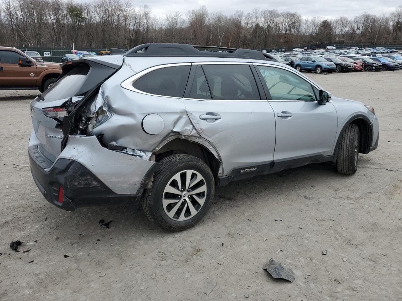 2022 Subaru Outback Premium - foto 3