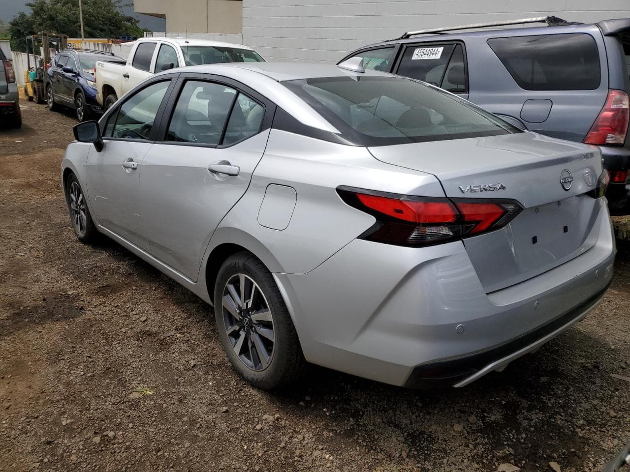 2023 Nissan Versa Sv - foto 2