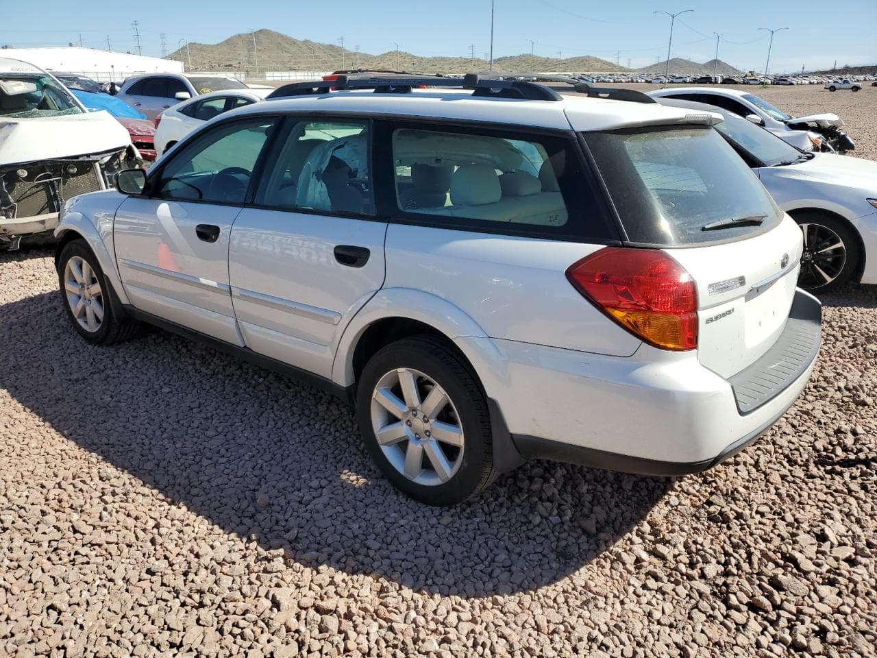 2007 Subaru Outback 2.5I/2.5I Basic/2.5I L.l. Bean Edition - foto 2