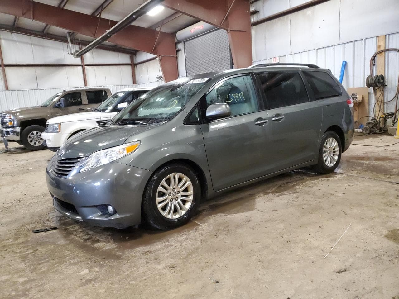 2013 Toyota Sienna Xle