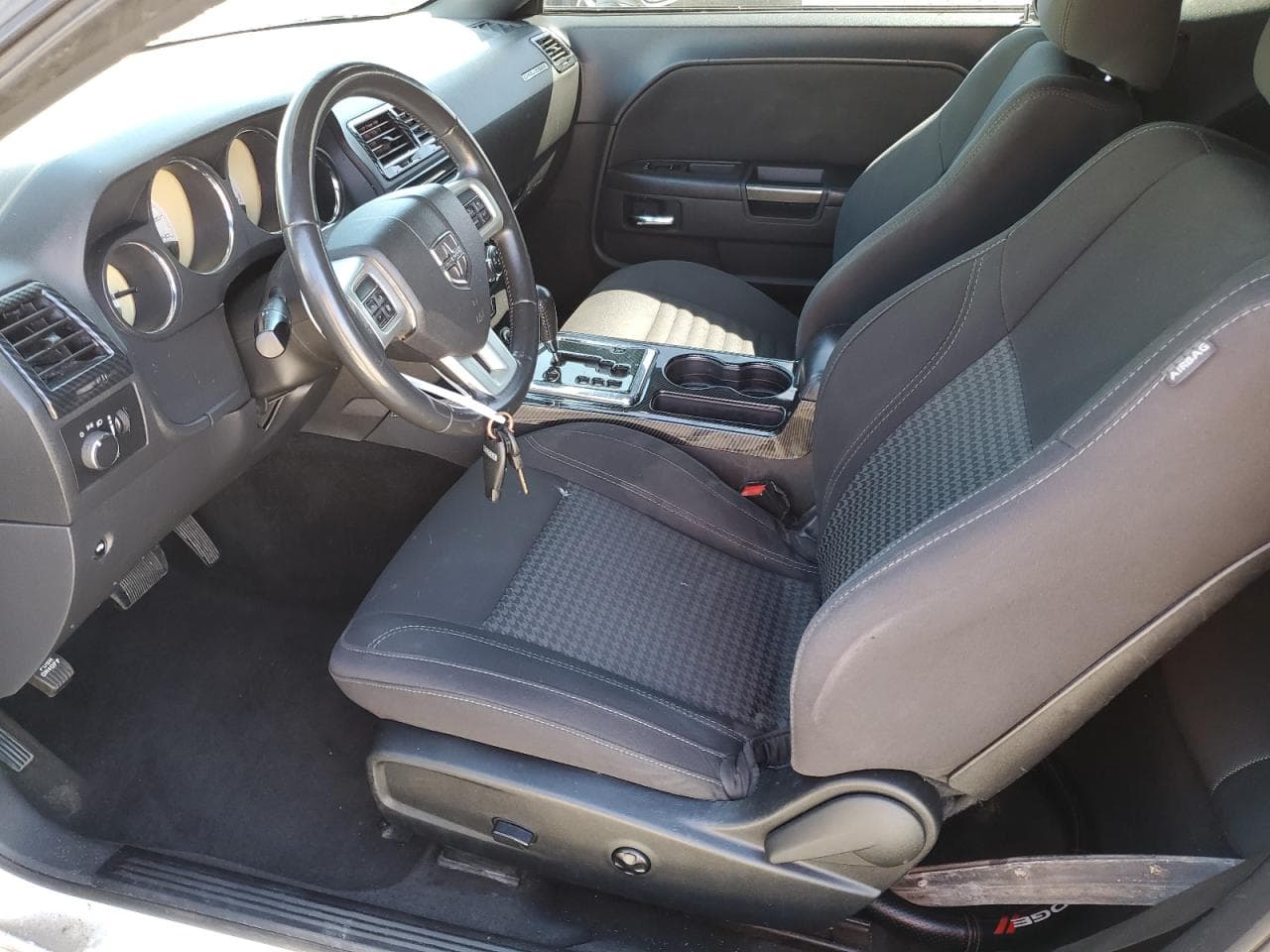 2013 Dodge Challenger Sxt - foto 2