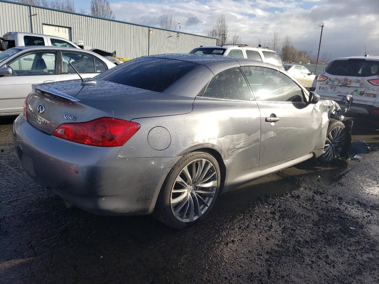 2015 Infiniti Q60 - foto 3