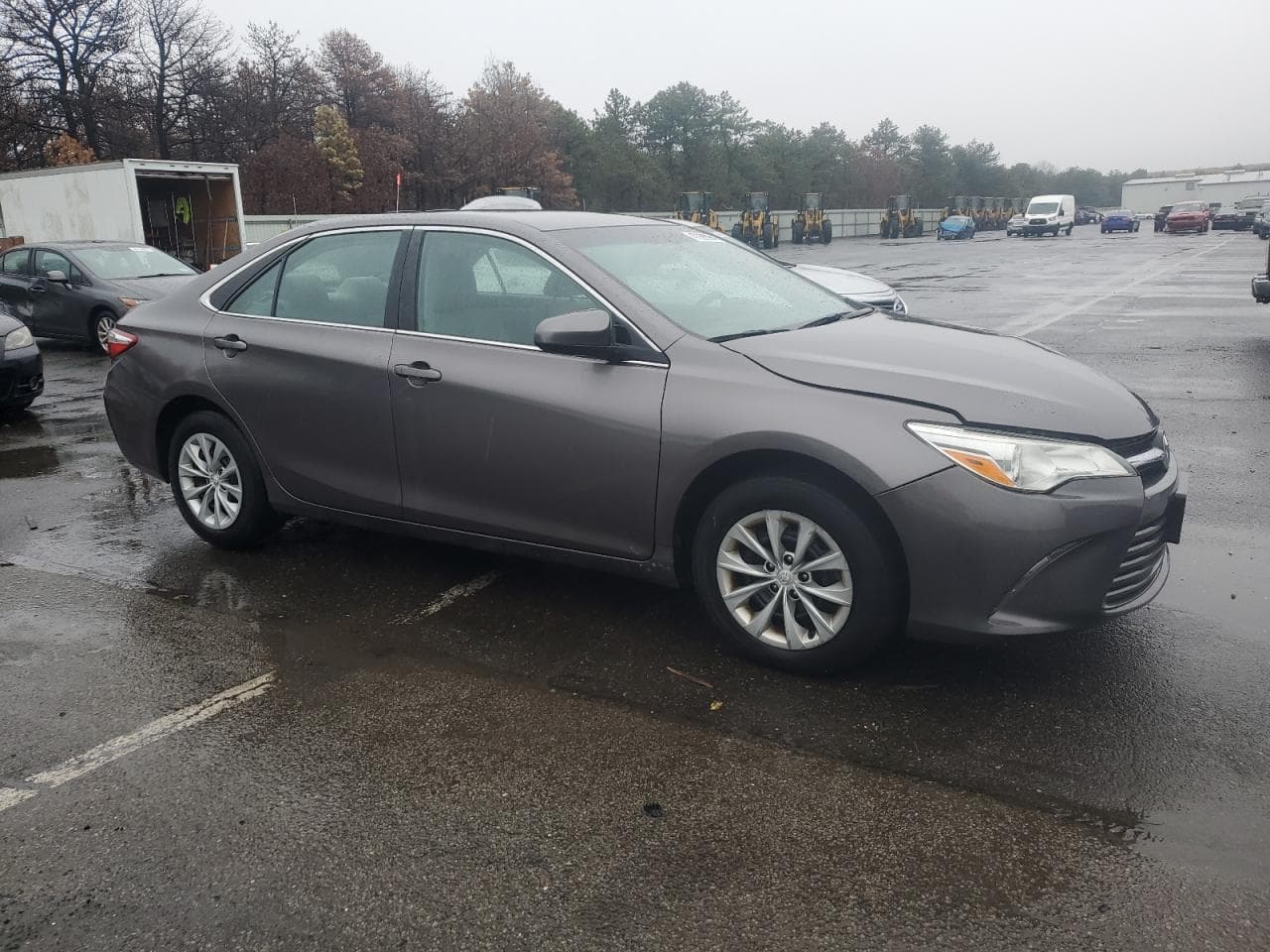 2017 Toyota Camry Le - foto 4