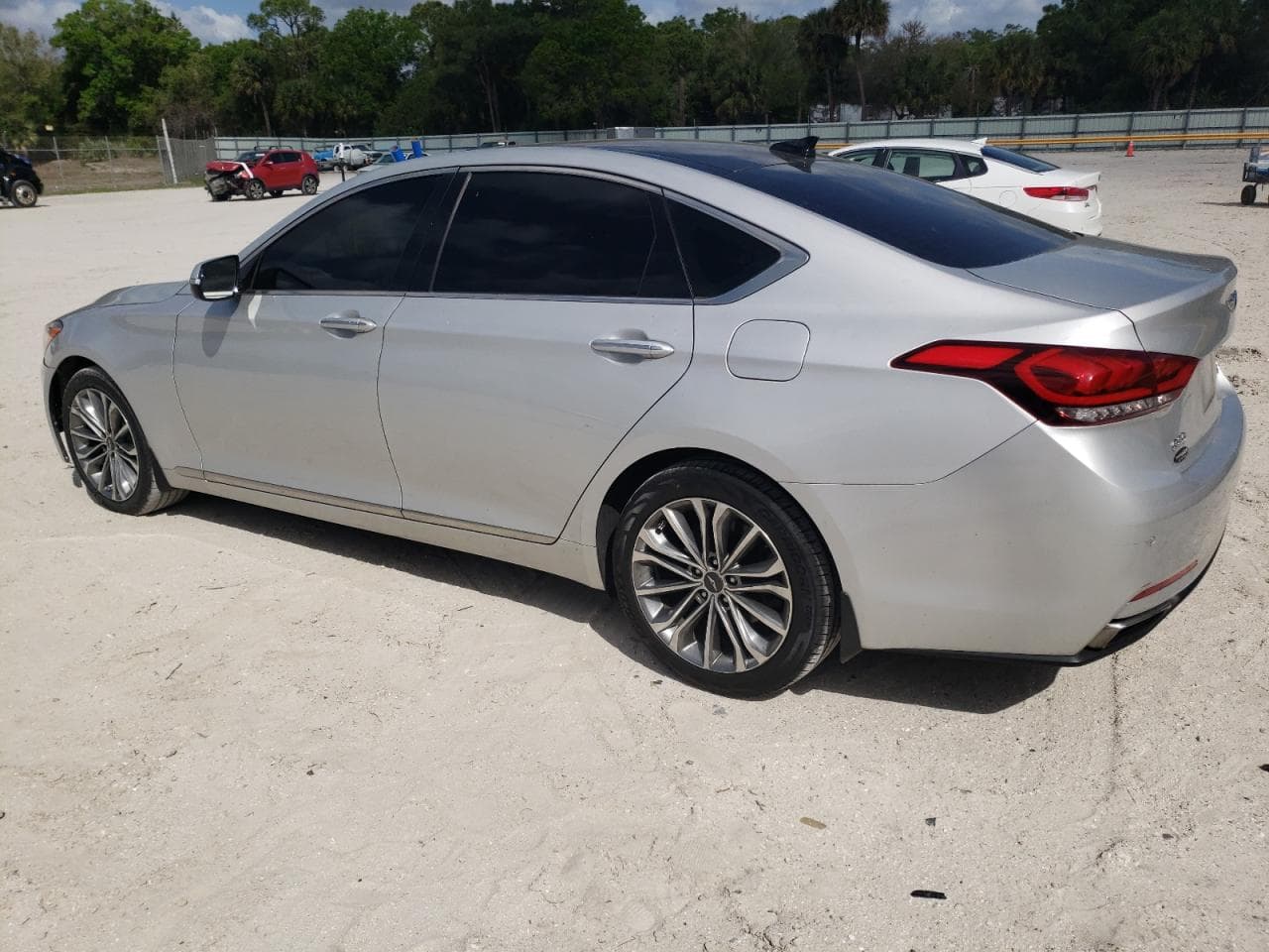 2017 Genesis G80 Base - foto 2
