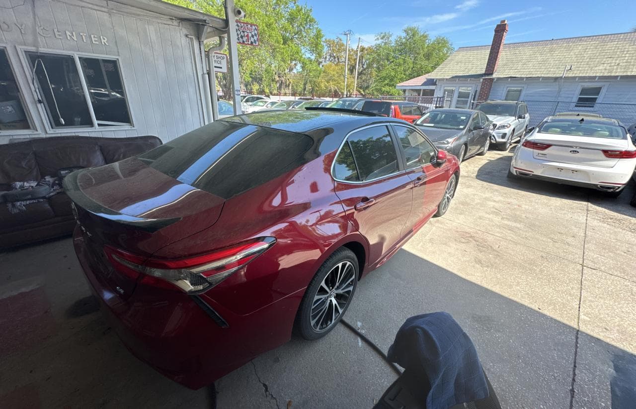 2018 Toyota Camry Se - foto 4