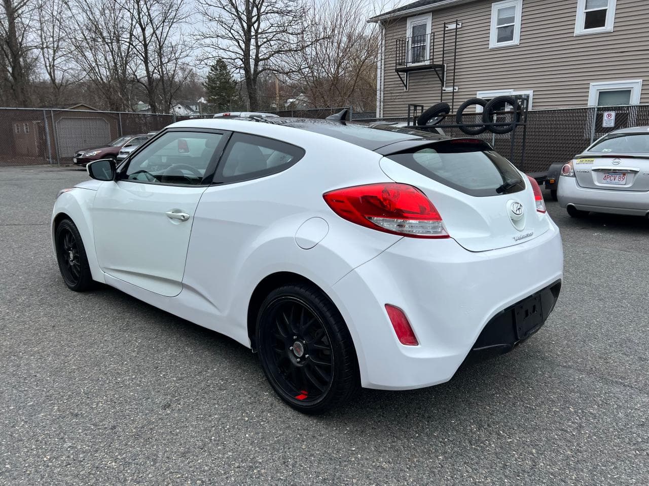 2013 Hyundai Veloster Base - foto 3