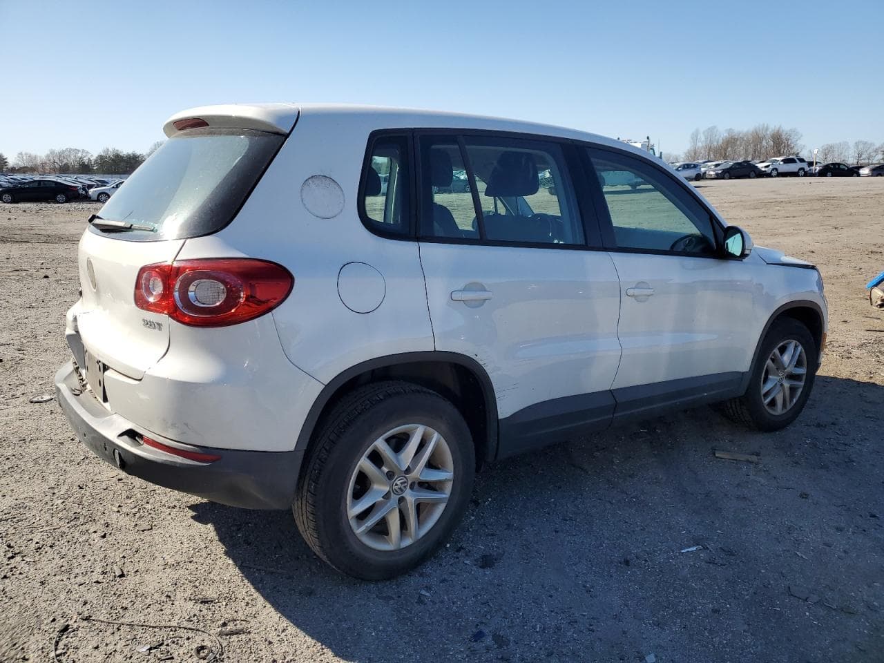 2011 Volkswagen Tiguan S - foto 3
