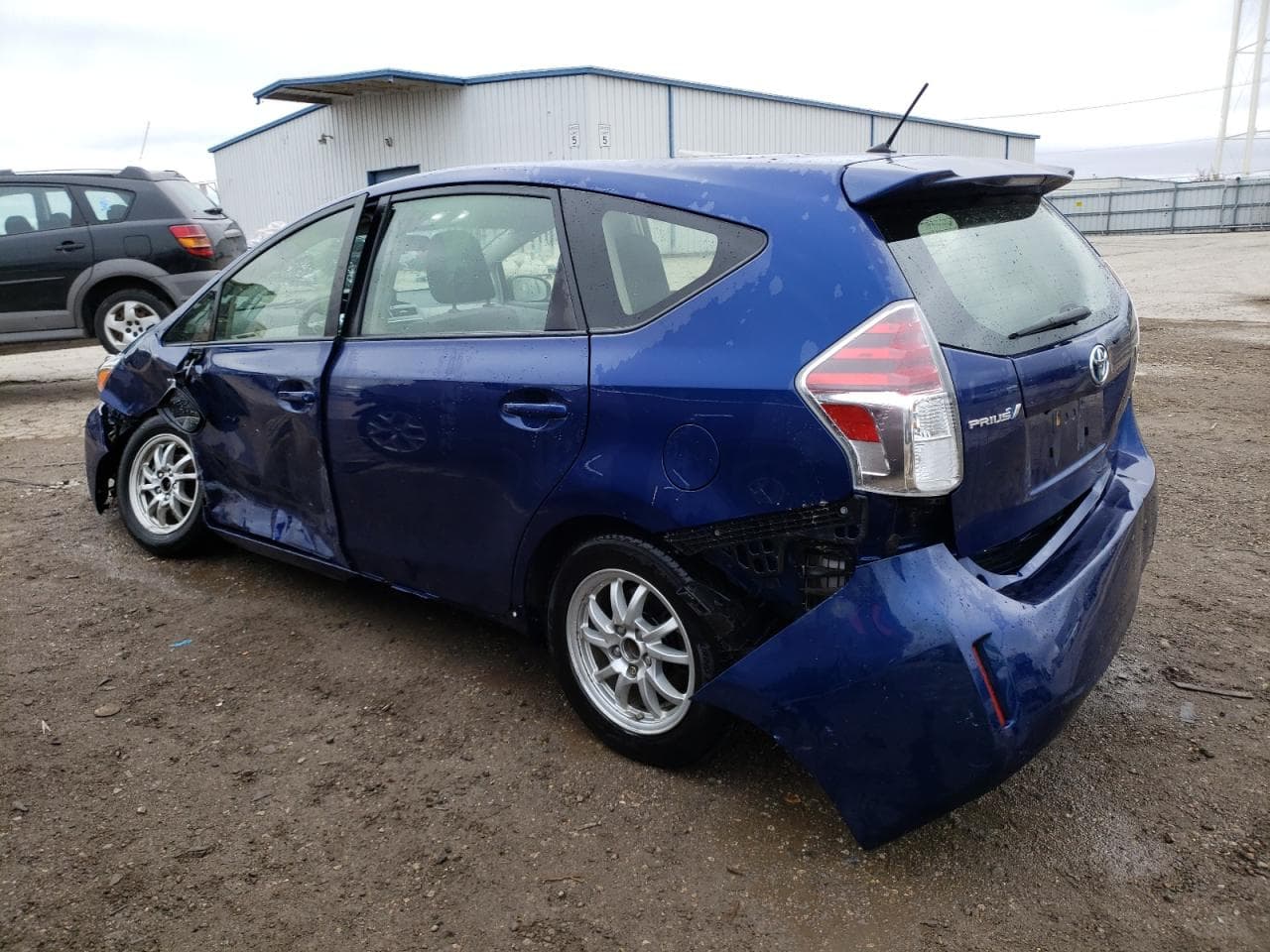 2016 Toyota Prius V Two - foto 2