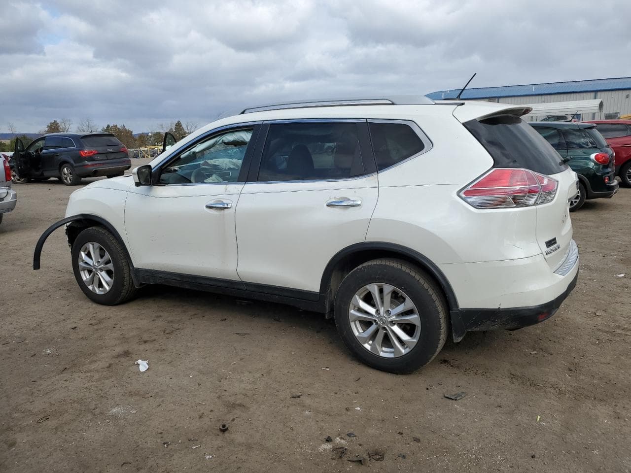 2015 Nissan Rogue Sv - foto 2