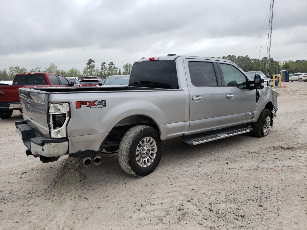 2022 Ford F350 Super Duty - foto 3