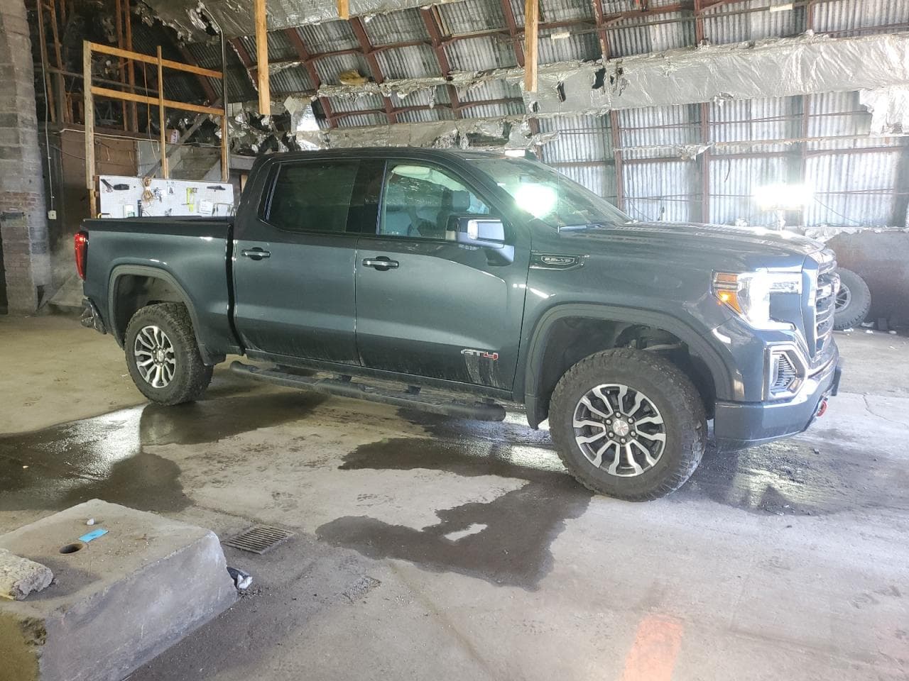 2021 GMC Sierra K1500 At4 - foto 4