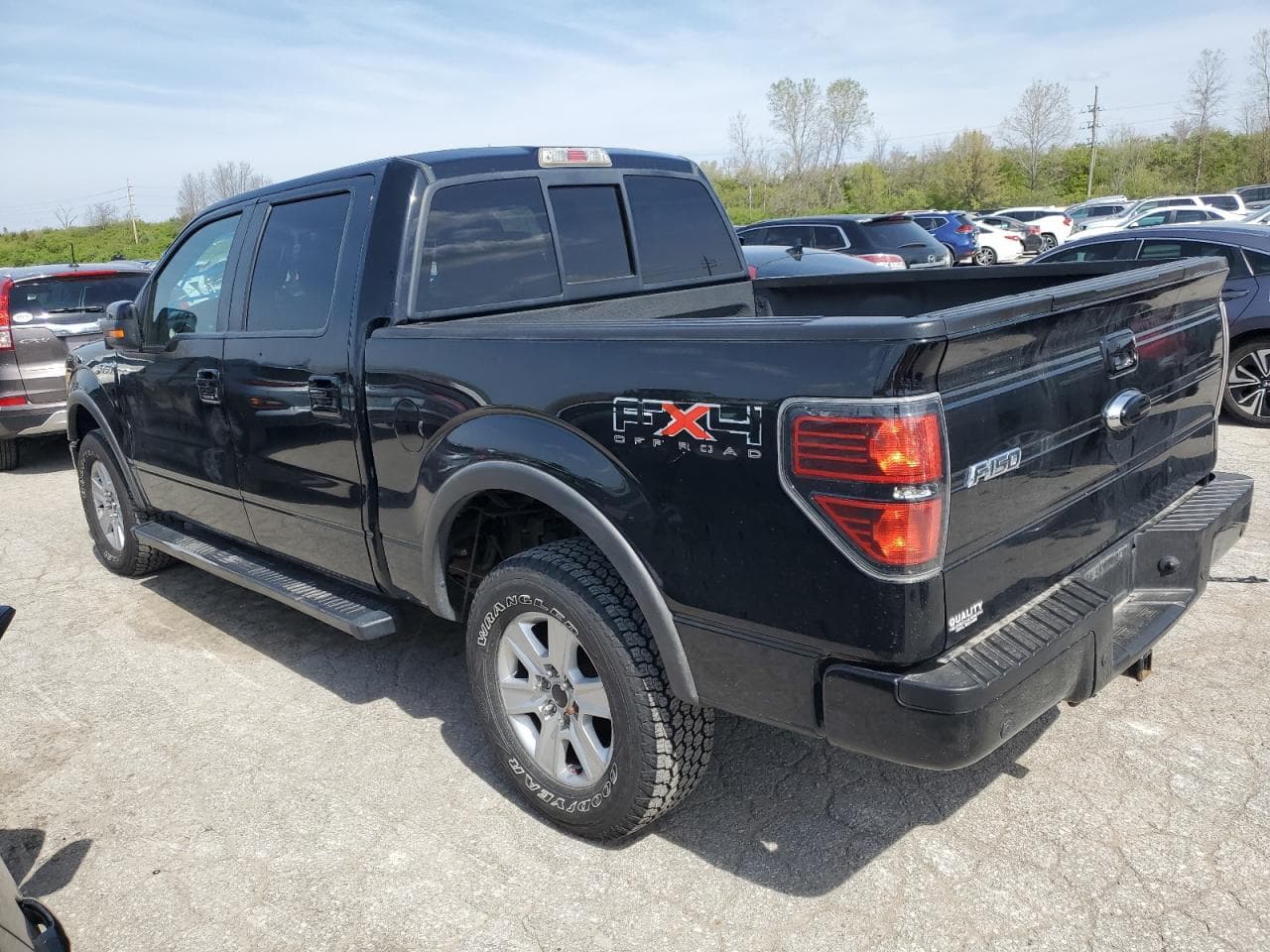 2011 Ford F150 Supercrew - foto 2