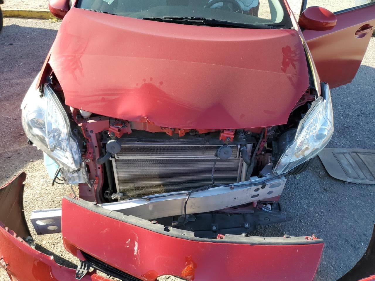 2013 Toyota Prius Three - foto 3