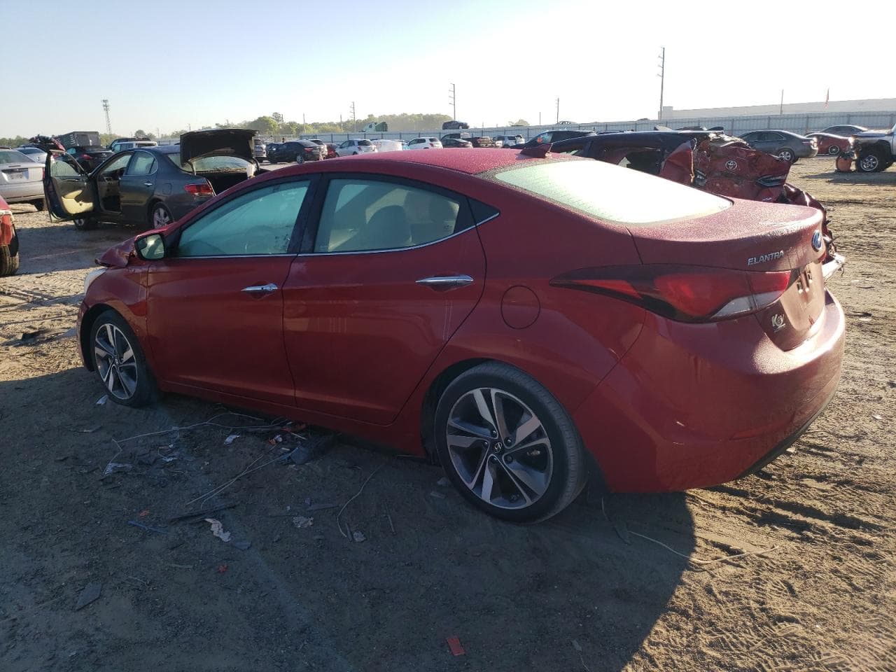 2016 Hyundai Elantra Limited - foto 2