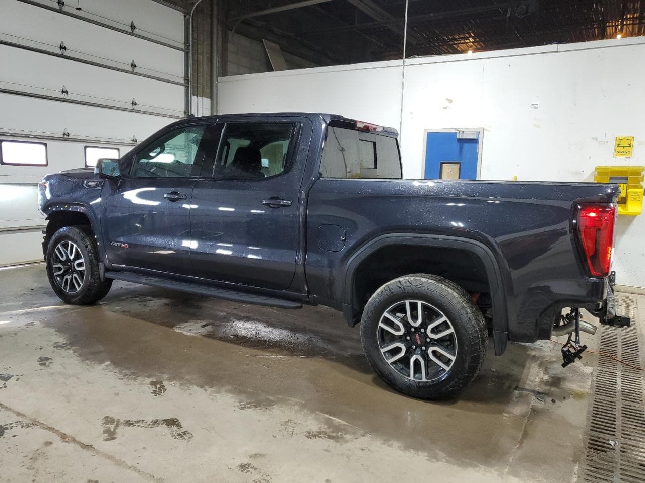 2023 GMC Sierra K1500 At4 - foto 2