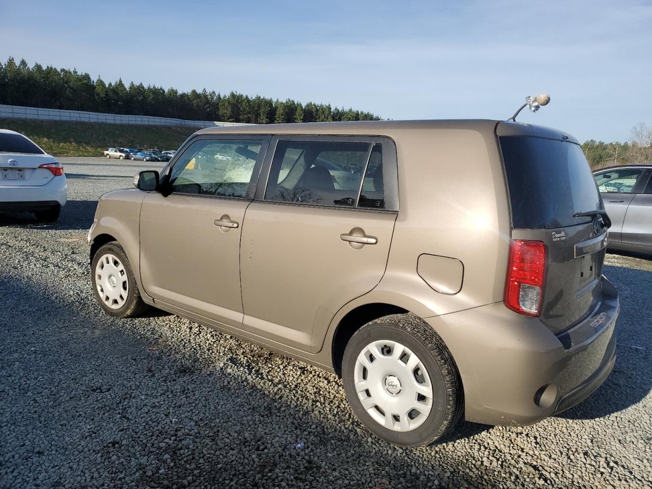 2015 Scion Xb - foto 2