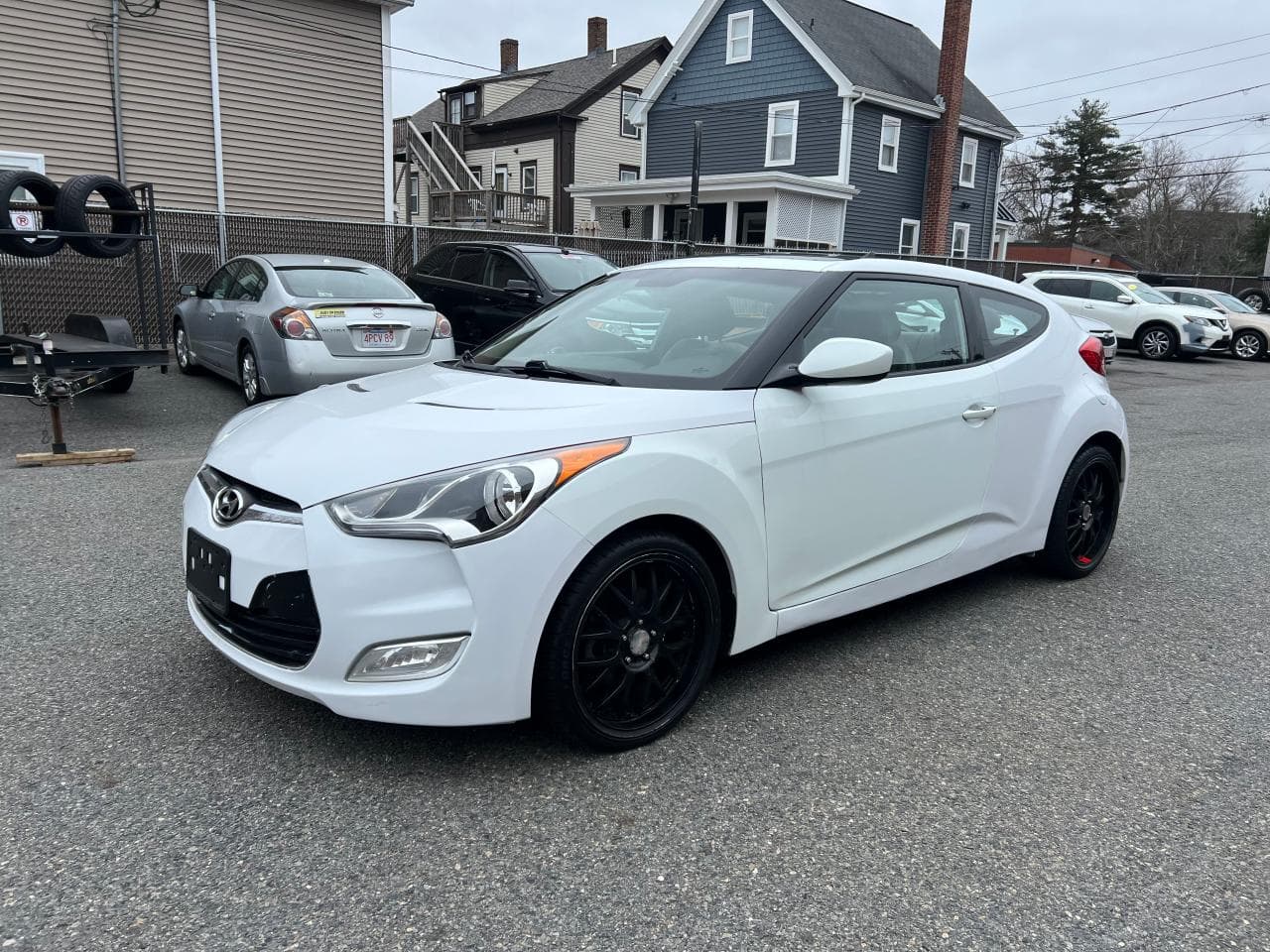 2013 Hyundai Veloster Base - foto 2