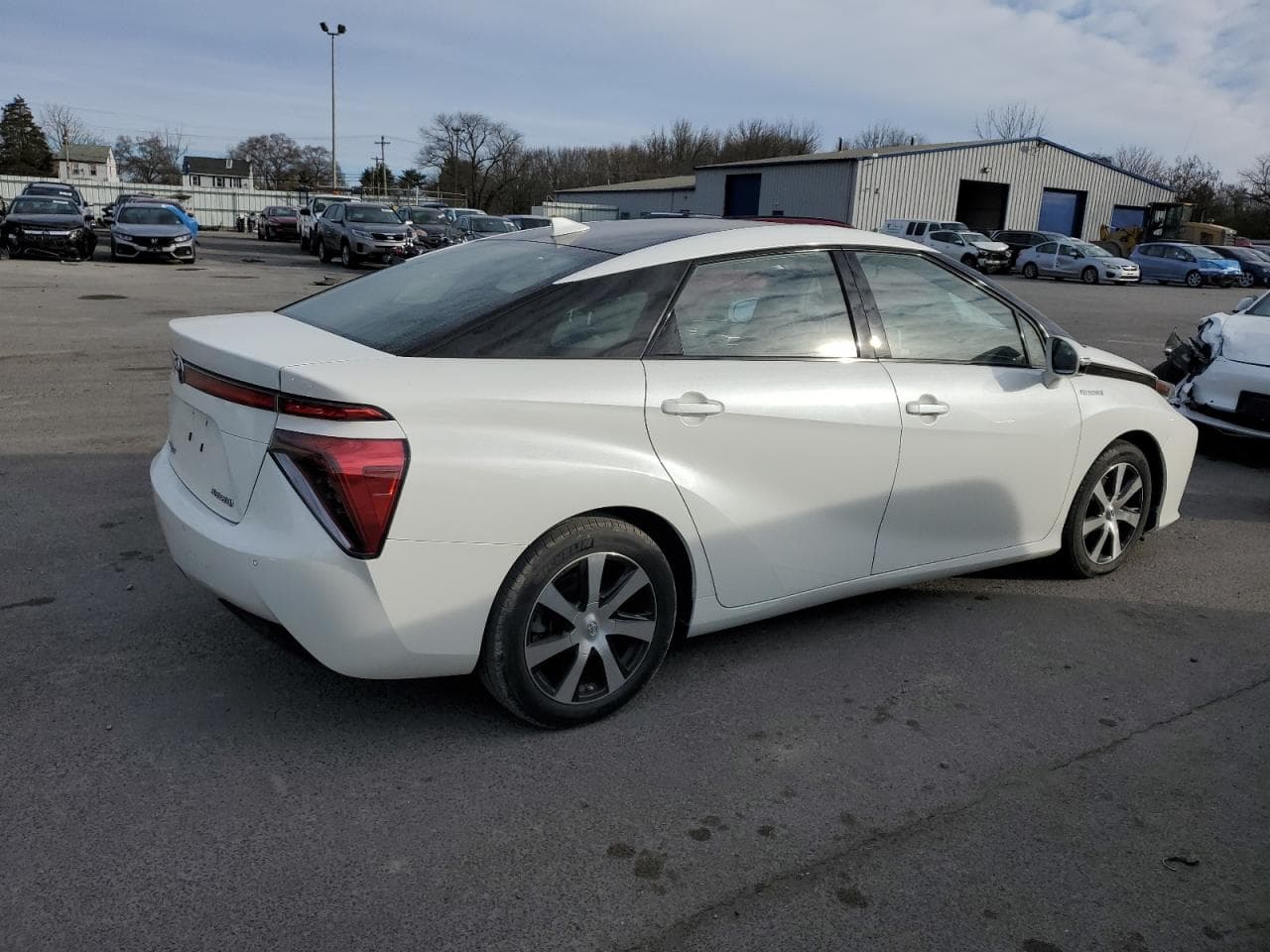 2016 Toyota Mirai Base - foto 3