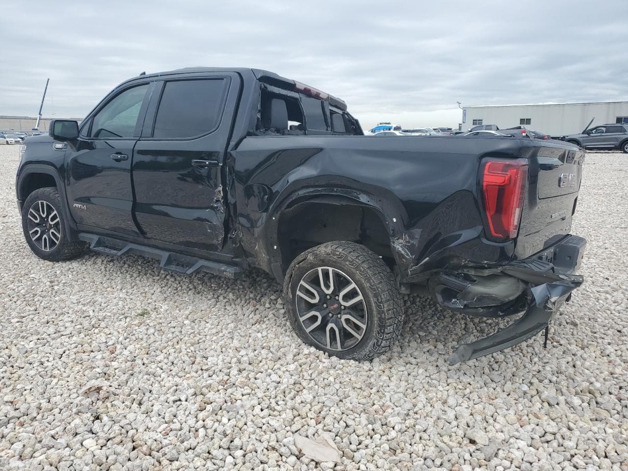 2021 GMC Sierra K1500 At4 - foto 2