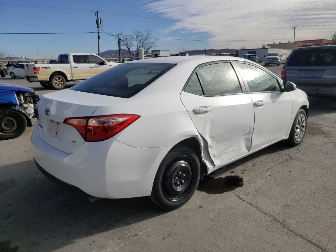 2018 Toyota Corolla L - foto 3