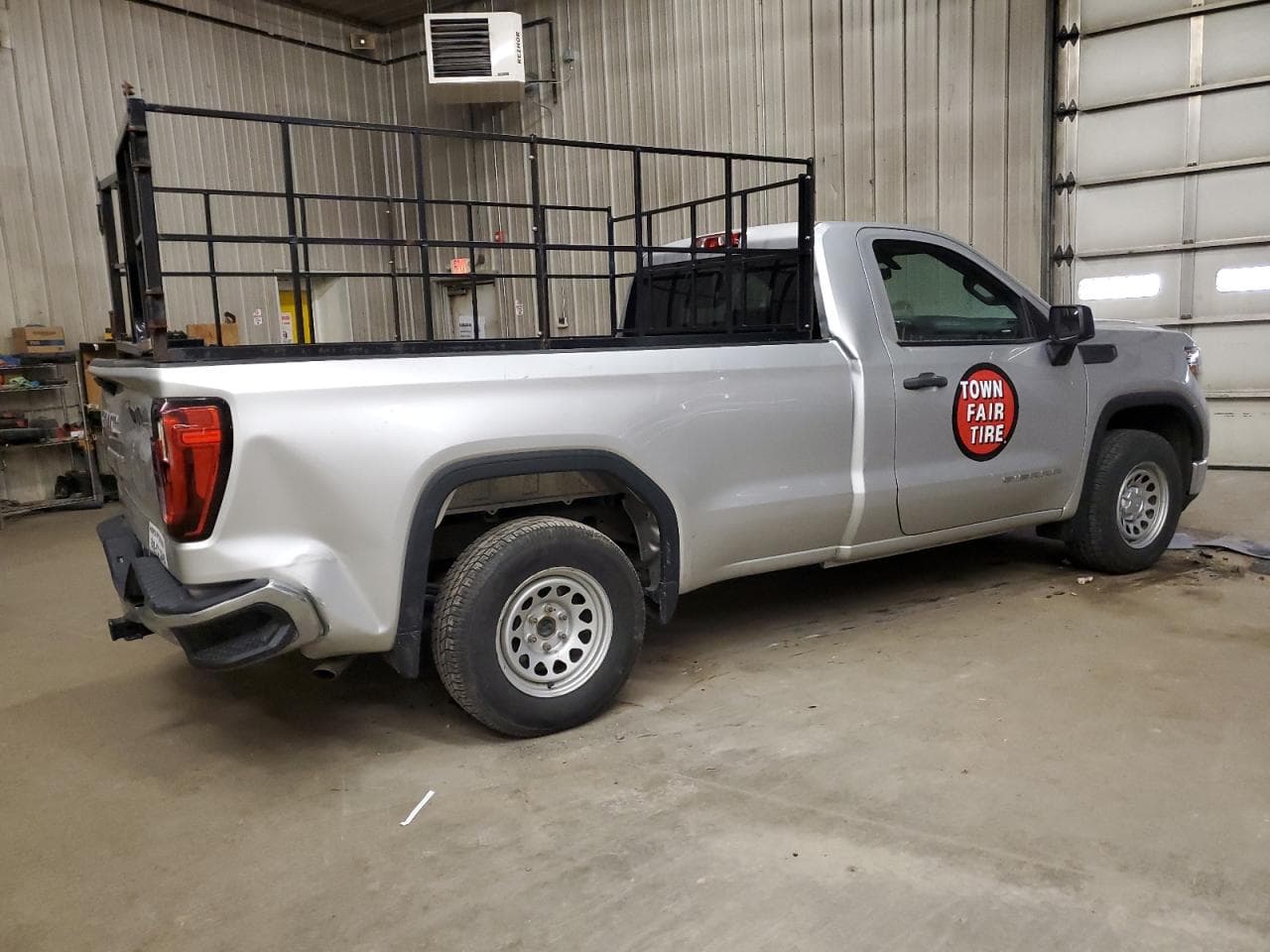 2021 GMC Sierra C1500 - foto 3
