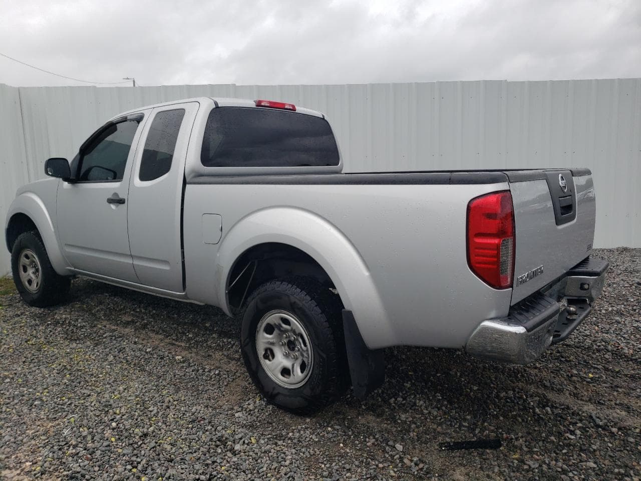 2010 Nissan Frontier King Cab Se - foto 2