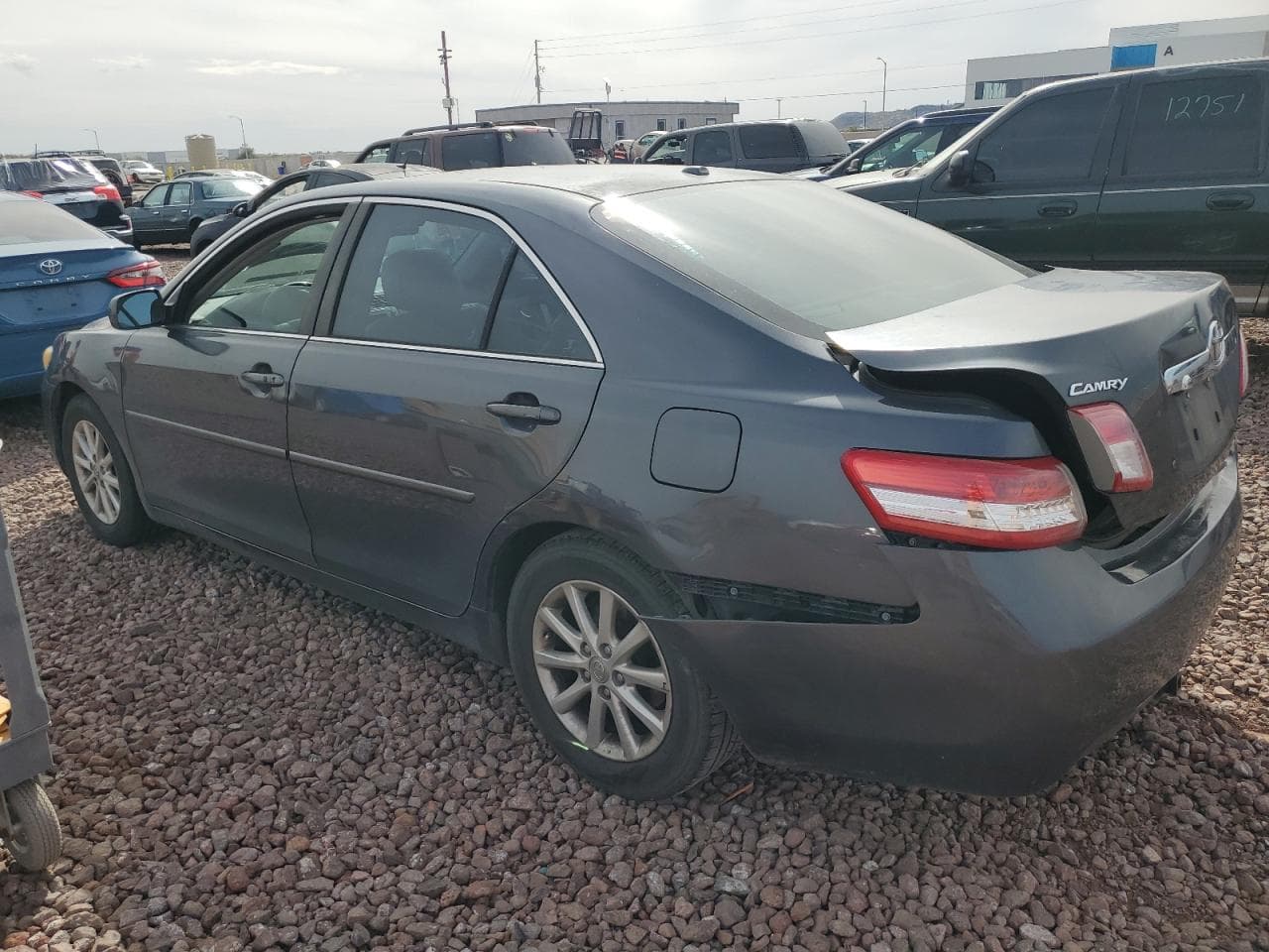 2011 Toyota Camry Se - foto 2