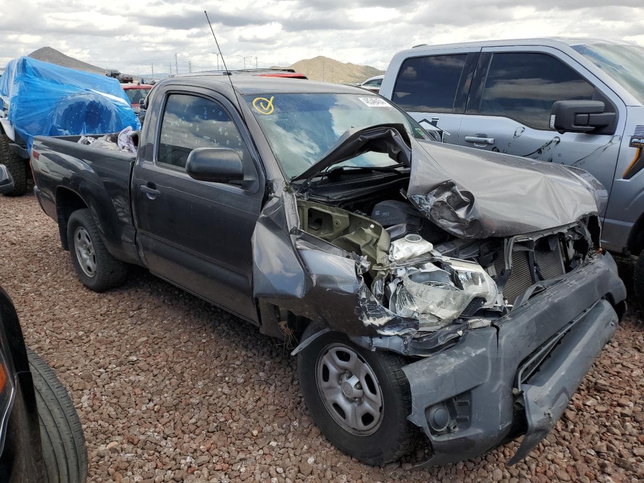 2013 Toyota Tacoma - foto 2