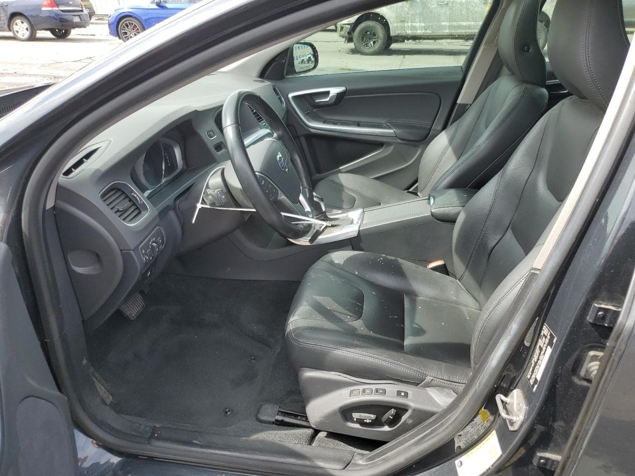 2015 Volvo V60 Premier - foto 4