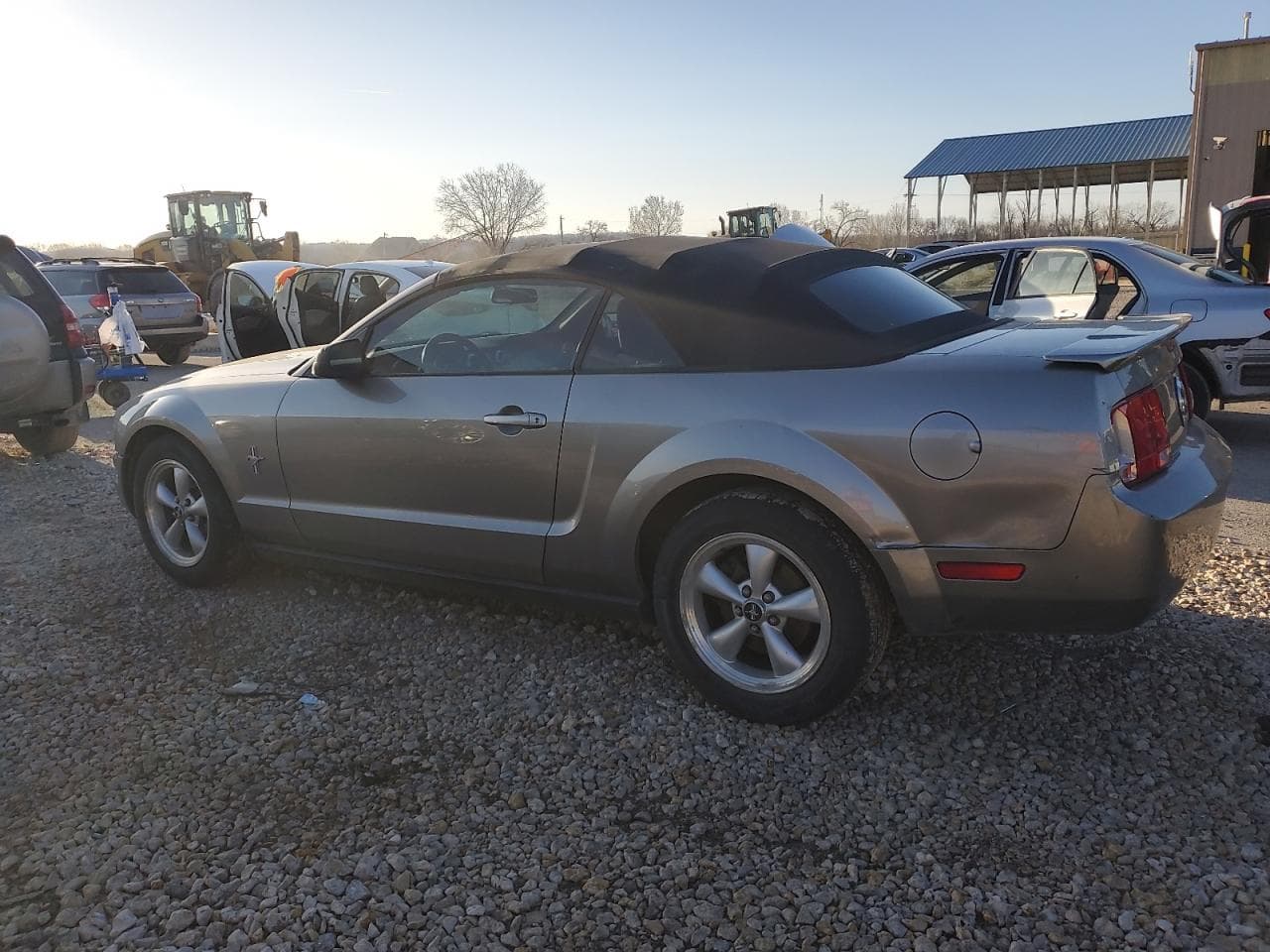 2008 Ford Mustang - foto 2