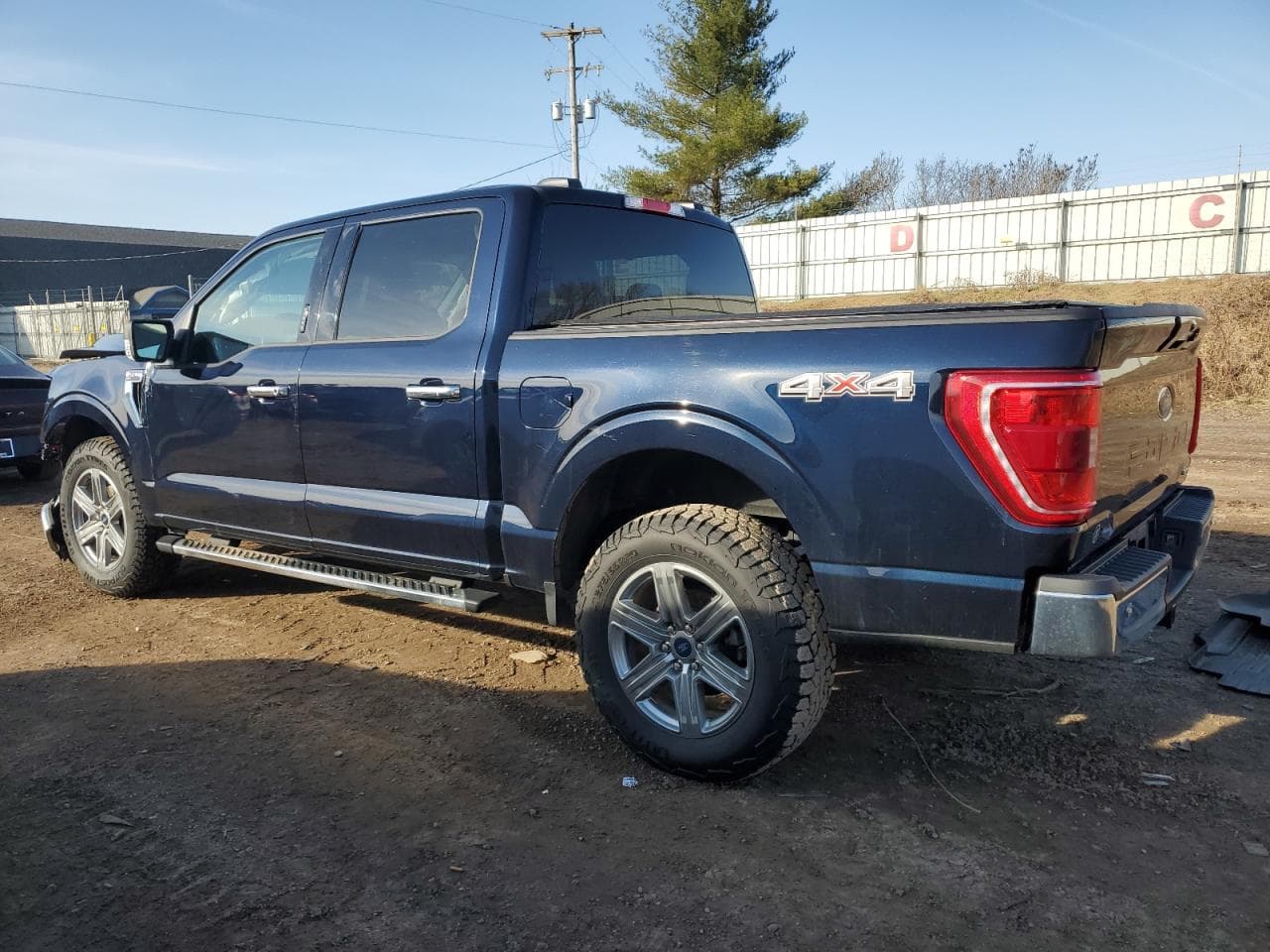 2022 Ford F150 Supercrew - foto 2