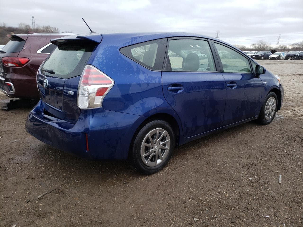 2016 Toyota Prius V Two - foto 3